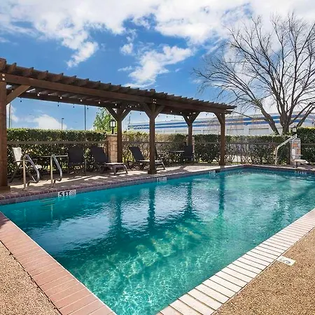 Best Western Plus Lewisville/Coppell 
