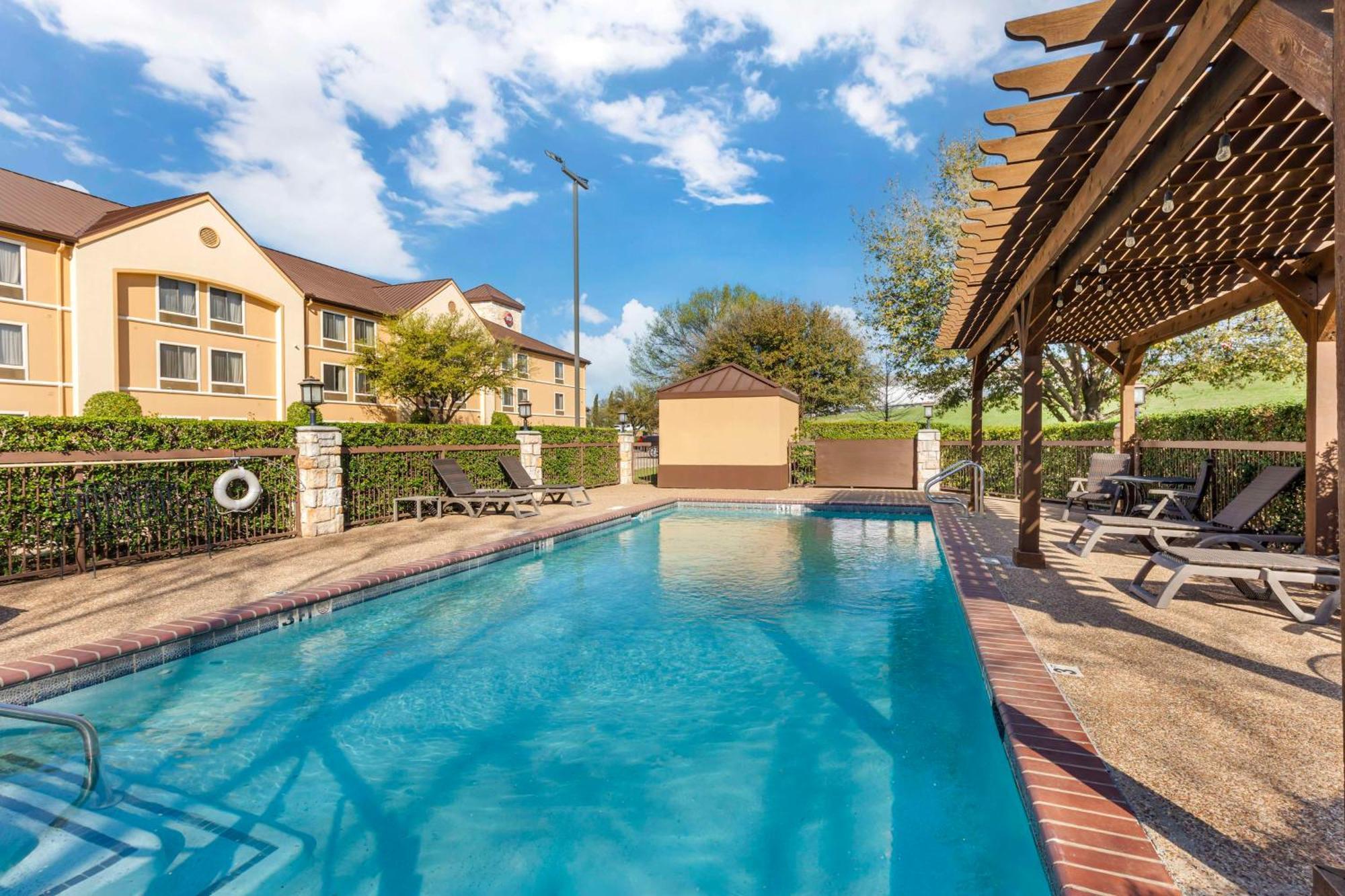 Western Flower Mound