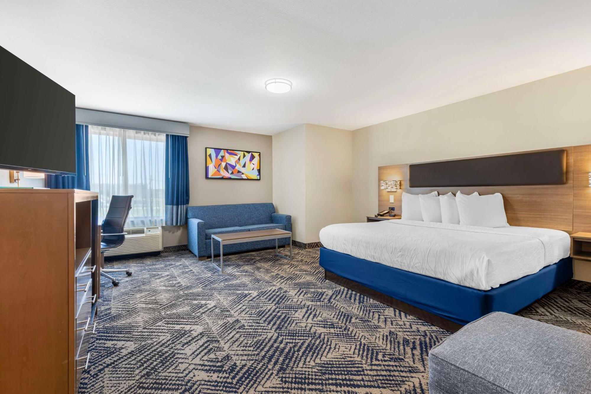 Hotel Western Flower Mound 3*
