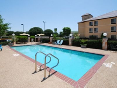Western Flower Mound Hotel