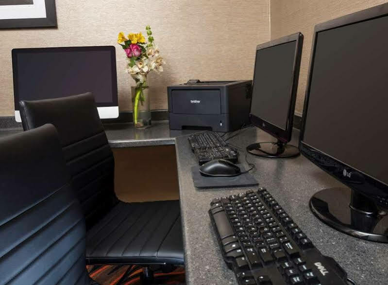Western Flower Mound Hotel 3*