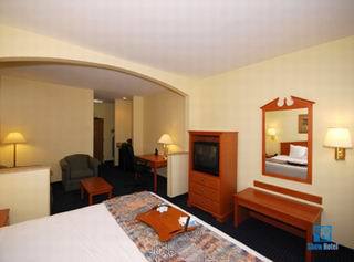Western Flower Mound Hotel 3*